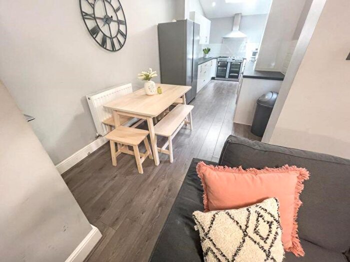 6 Bedroom Terraced House To Rent In Redgrave Street, Liverpool, L7