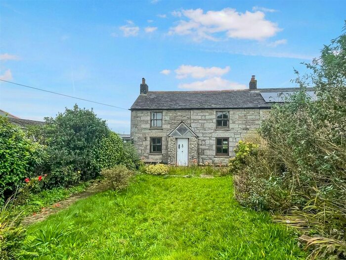 4 Bedroom Property For Sale In Rame Cross, Penryn, TR10