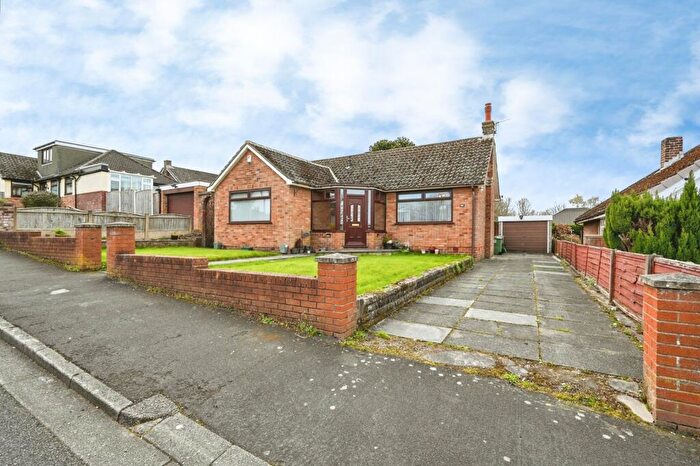 2 Bedroom Bungalow For Sale In Swale Avenue, Rainhill, Prescot, Merseyside, L35