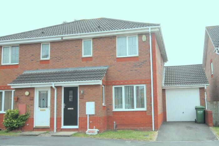 3 Bedroom Semi-Detached House To Rent In Rushy Way, Emersons Green, Bristol BS16