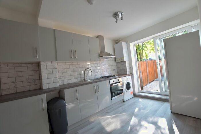 3 Bedroom Terraced House To Rent In Tower Gardens Road, London, N17
