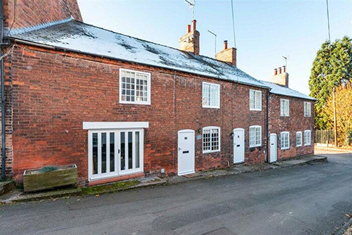 3 Bedroom Terraced House For Sale In Cavendish Bridge, Shardlow, Derby, DE72