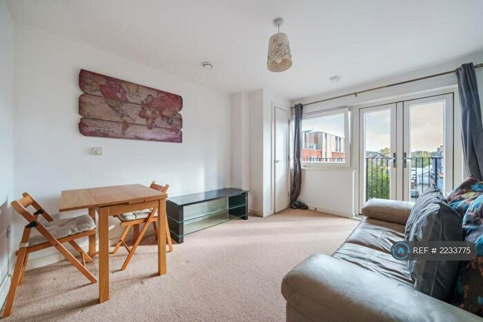 1 Bedroom Flat To Rent In The Coronet Apartments, London, SE9