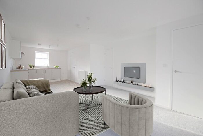 3 Bedroom End Of Terrace House For Sale In Charlotte Fox Lane, Leeds, West Yorkshire, LS15