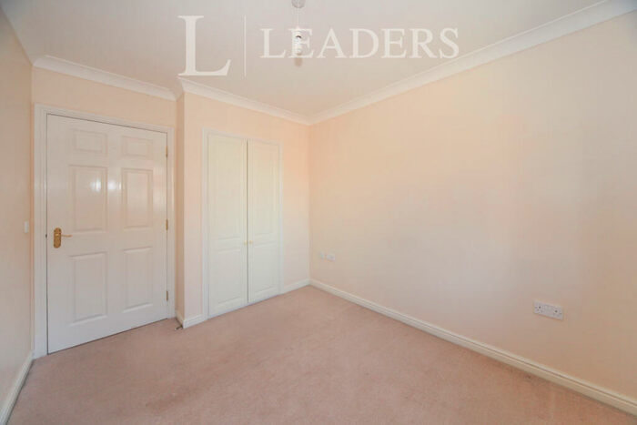 2 Bedroom Flat To Rent In Frenchs Gate -, LU6