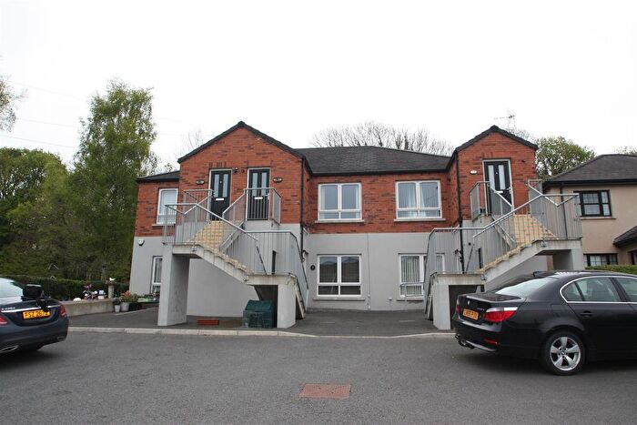 2 Bedroom Flat To Rent In Flat, Lisburn Road, Ballynahinch, BT24