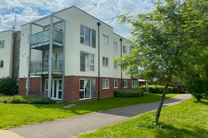 1 Bedroom Apartment To Rent In Popley, Basingstoke, RG24