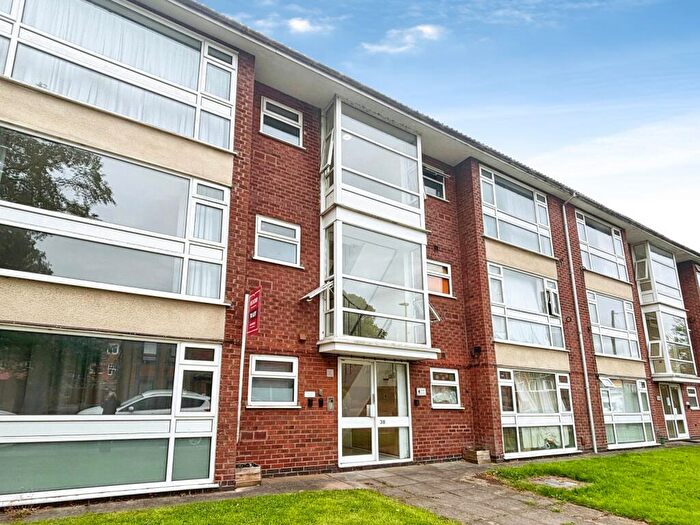 2 Bedroom Flat To Rent In Avenue Road, Clarendon Park, Leicester, LE2