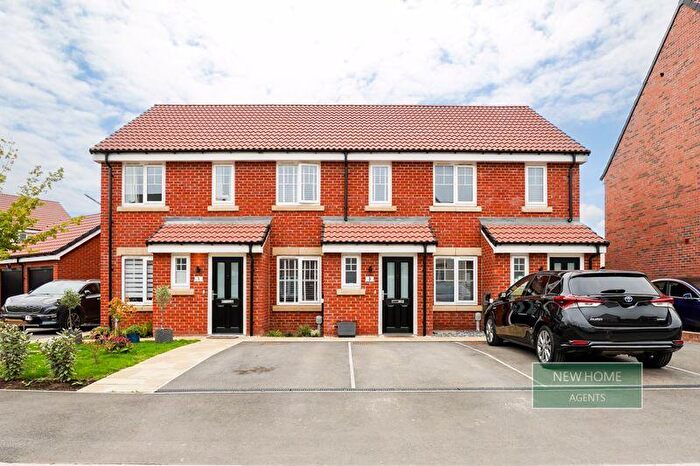 2 Bedroom Terraced House For Sale In Crown Crescent Bolsover, Chesterfield, S44