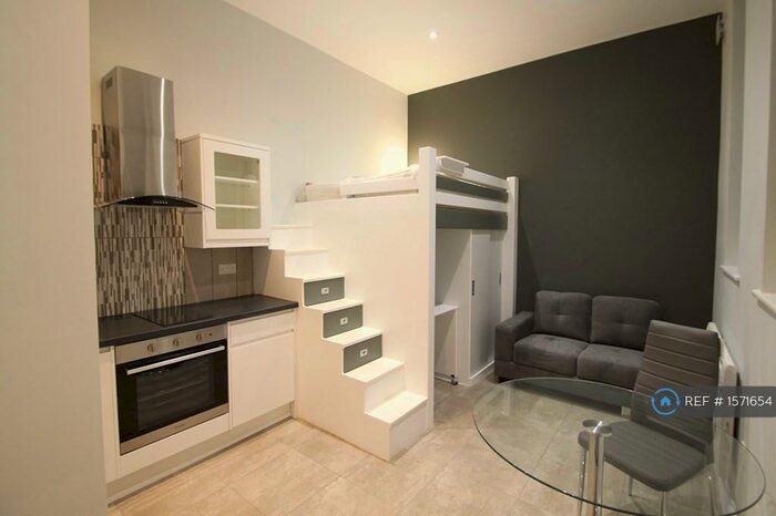 Studio To Rent In Yelverton Road, Bournemouth, BH1