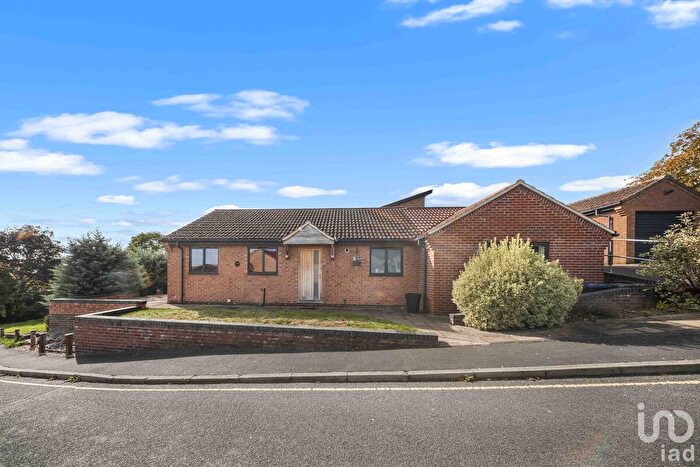 3 Bedroom Detached Bungalow For Sale In Lisle Close, Central Ely, Cambridgeshire, CB7
