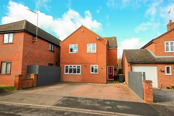 4 Bedroom Detached House For Sale In Chichele Street, Higham Ferrers, NN10