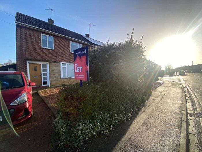 3 Bedroom Semi Detached House To Rent In Hallfields Lane, Gunthorpe, Peterborough, PE4
