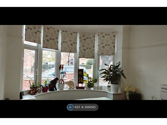 3 Bedroom Bungalow To Rent In Boughton Green Road, Northampton, NN2