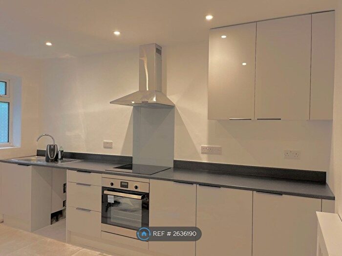 2 Bedroom Semi-Detached House To Rent In Barnfield Rd, Orpington, BR5