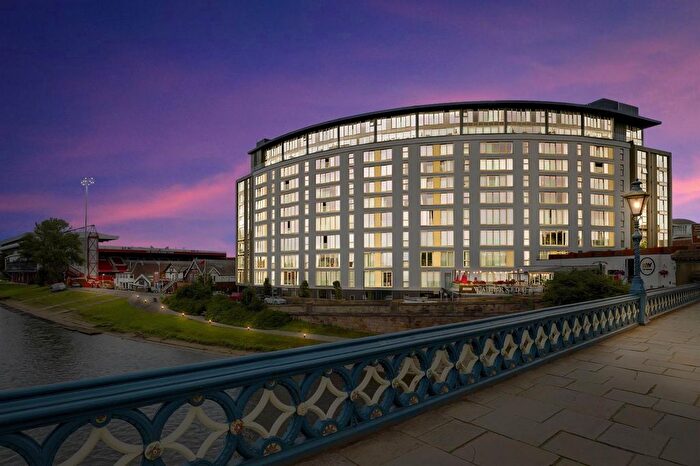 2 Bedroom Flat For Sale In Pavilion Road, West Bridgford, NG2