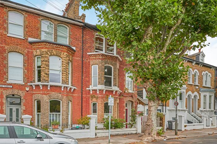 5 Bedroom End Of Terrace House To Rent In Amerland Road, Putney, London, SW18