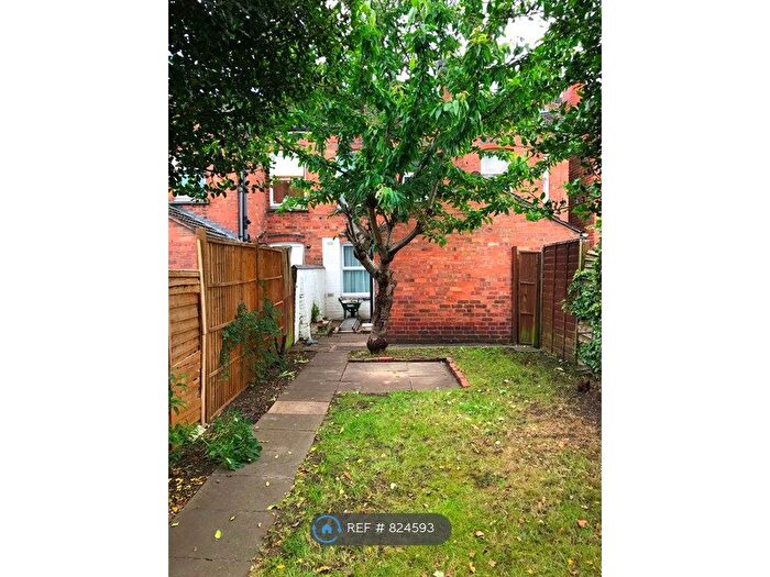 2 Bedroom Terraced House To Rent In Lowell Street, Worcester, WR1