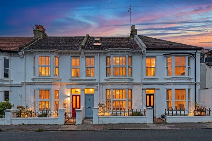 4 Bedroom Terraced House For Sale In Connaught Terrace, Hove, BN3