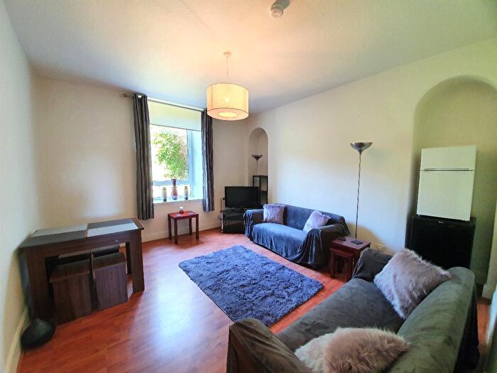 2 Bedroom Flat To Rent In King Street, Aberdeen, AB24