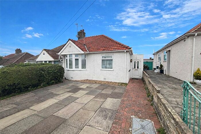 2 Bedroom Bungalow For Sale In Somerden Road, Orpington, Kent, BR5