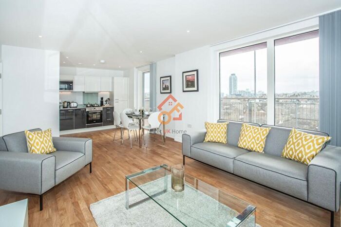 2 Bedroom Flat To Rent In Tinderbox House, Octavius Street, London, SE8