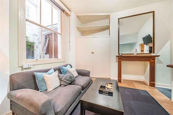 Studio To Rent In Rutland Gate, South Kensington, SW7