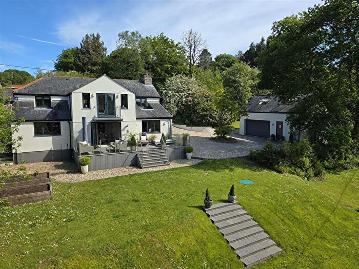 4 Bedroom Property For Sale In Higher Downgate, Callington, PL17