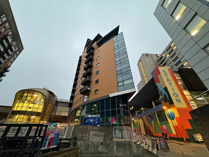 2 Bedroom Flat To Rent In Little Neville Street, Leeds, West Yorkshire, LS1