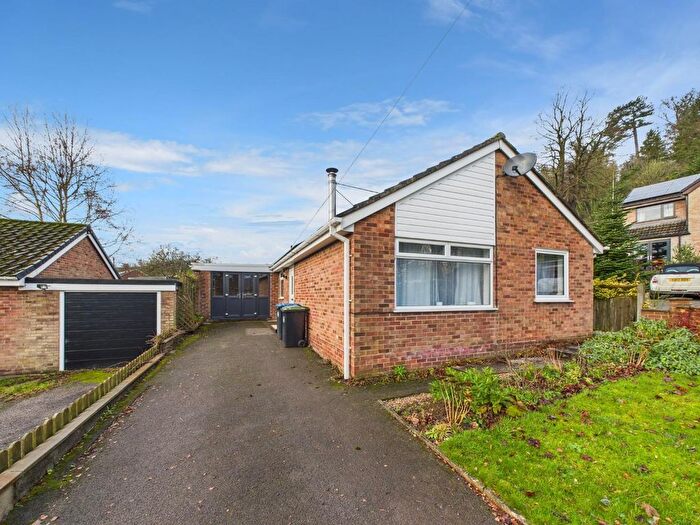 3 Bedroom Detached Bungalow For Sale In Yokecliffe Crescent, Wirksworth, Matlock, DE4