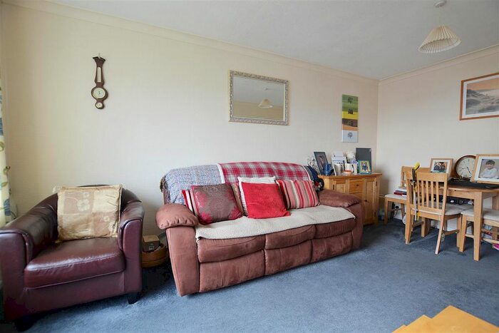 2 Bedroom Semi-Detached Bungalow For Sale In Scandinavia Heights, Saundersfoot, SA69