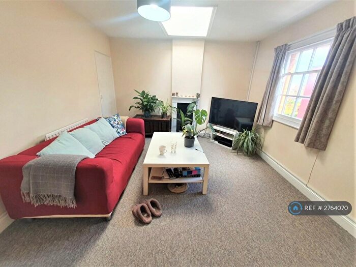 2 Bedroom Maisonette To Rent In Picton Street, Bristol, BS6