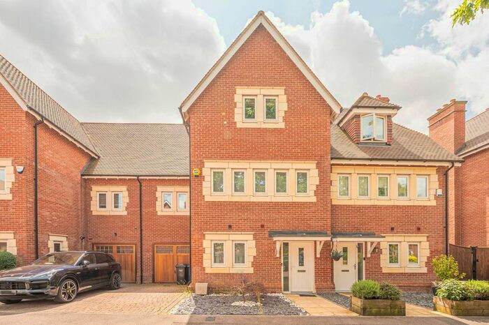 4 Bedroom Terraced House To Rent In Guardhouse Way, Mill Hill East, London, NW7