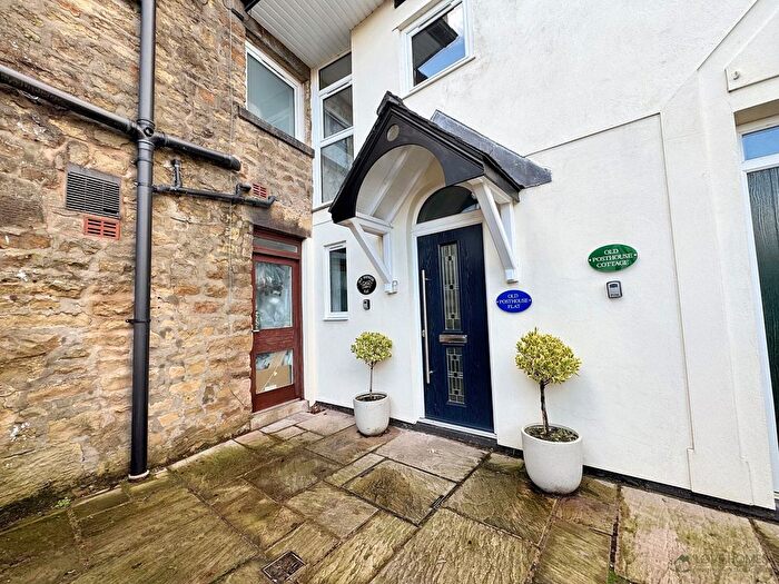 2 Bedroom Flat To Rent In The Old Posthouse Flat, Market Place, Garstang, Preston, PR3