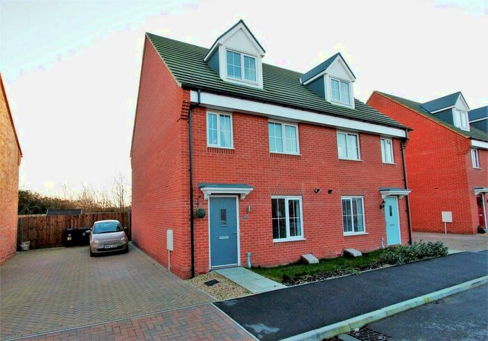 3 Bedroom Semi-Detached House To Rent In Great Leighs, Bourne, PE10