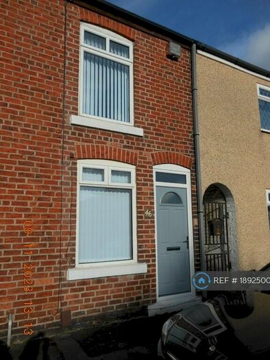 2 Bedroom Terraced House To Rent In Shaw Street, Chesterfield, S41