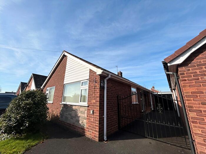 3 Bedroom Bungalow To Rent In Lovell Road, Yoxall, Staffordshire., DE13