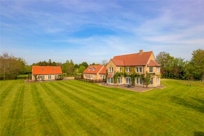 5 Bedroom Detached House For Sale In Oasby, Grantham, Lincolnshire, NG32