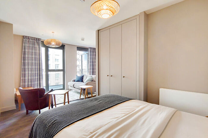 Apartment To Rent In Canada Gardens, Wembley, HA9