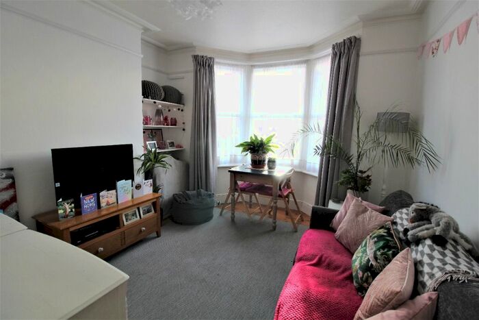 1 Bedroom Flat To Rent In Stoneham Road, Hove BN3