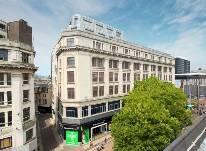 Studio To Rent In - Parker Street, City Centre, L1