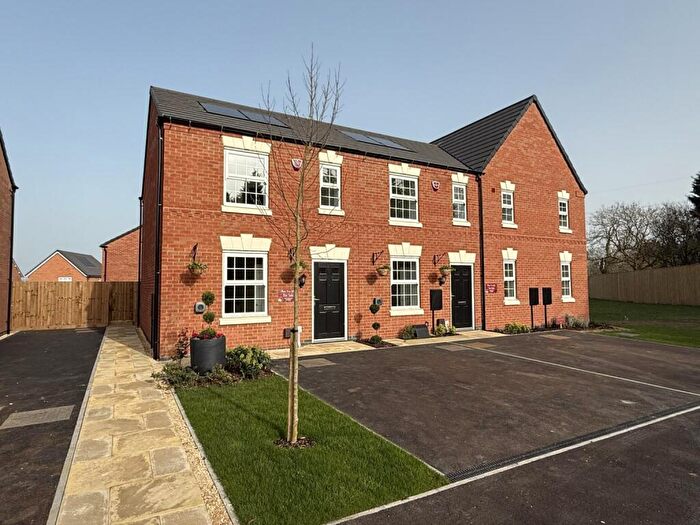 2 Bedroom Terraced House For Sale In Lutterworth Road, Burbage, Hinckley, LE10