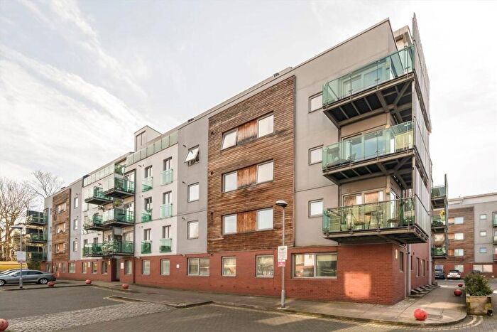 1 Bedroom Flat For Sale In Evan Cook Close, Peckham, SE15