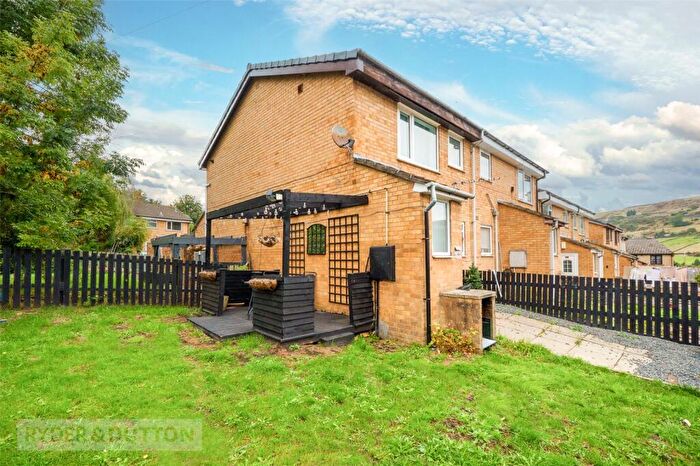 1 Bedroom Apartment For Sale In Nursery Lane, Halifax, West Yorkshire, HX3