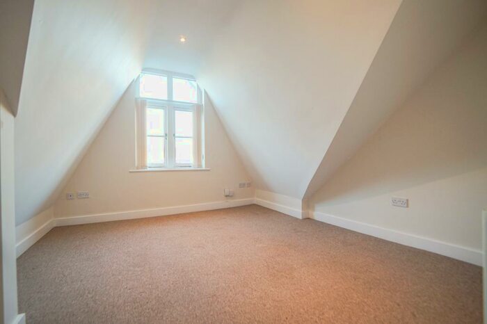 1 Bedroom Flat To Rent In Coronation Road, Southville, Bristol, BS3