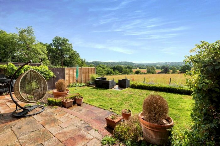 4 Bedroom Semi-Detached House For Sale In Smarts Hill, Penshurst, Tonbridge, Kent, TN11