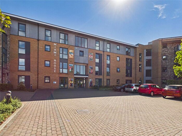 2 Bedroom Apartment For Sale In Princes Road, Chelmsford, Essex, CM2