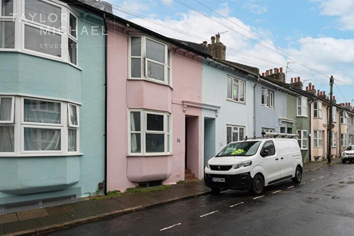 4 Bedroom Terraced House To Rent In Park Crescent Road, Brighton, BN2