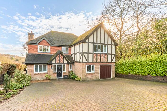 5 Bedroom Detached House For Sale In All Saints Gardens, Heathfield, TN21