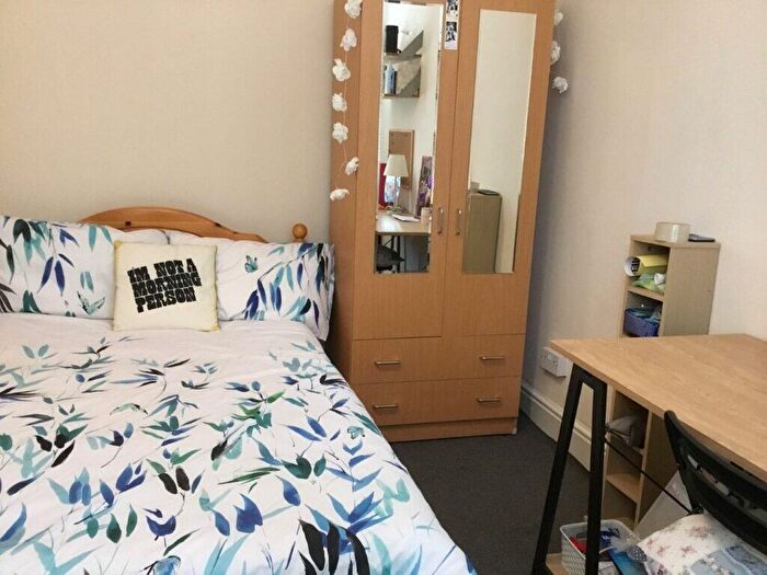 5 Bedroom Terraced House To Rent In Tiverton Road, Selly Oak, Birmingham, B29